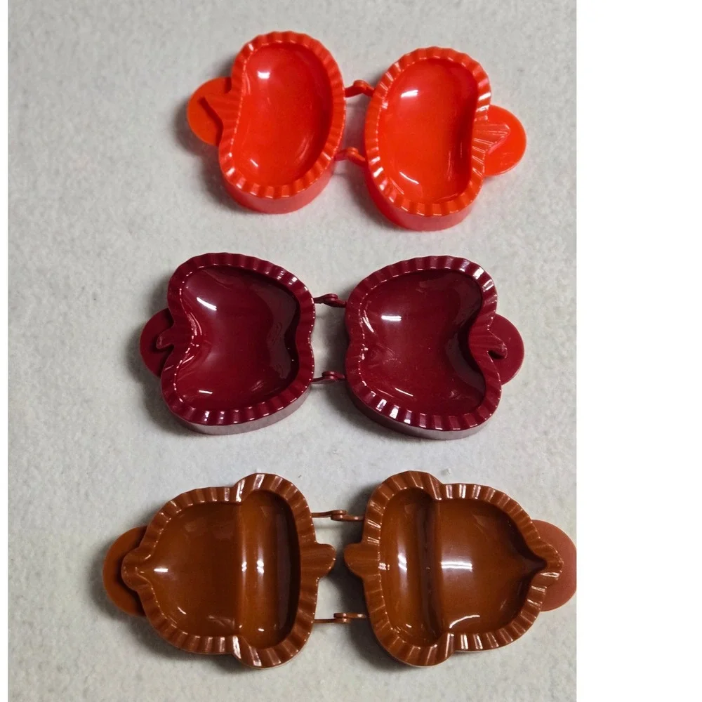 New Fall Hand Pie Molds Set 3 Apple Pumpkin Acorn Pastry Press Baking Tools
